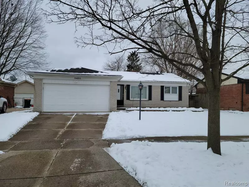 34893 LYNN Drive, Romulus, MI 48174 1511