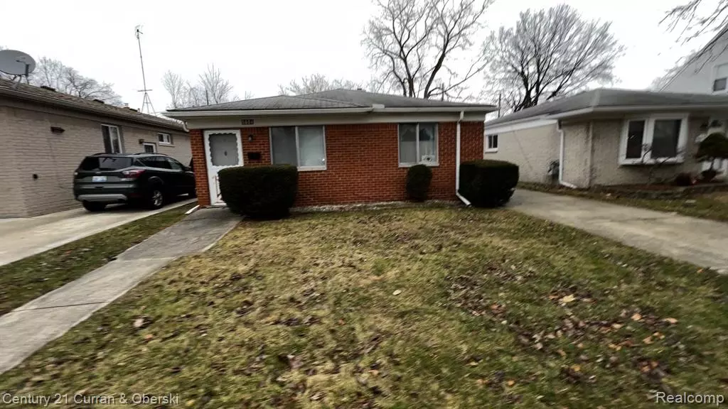 5694 MAYBURN Street, Dearborn Heights, MI 48127 3208