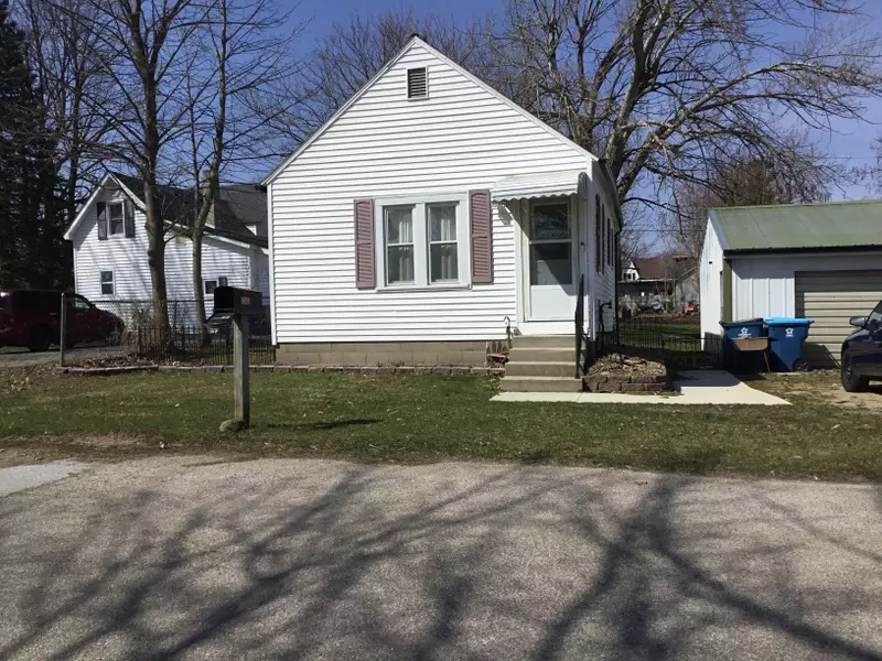 6142 2ND Street, Mayville, MI 48744 5136