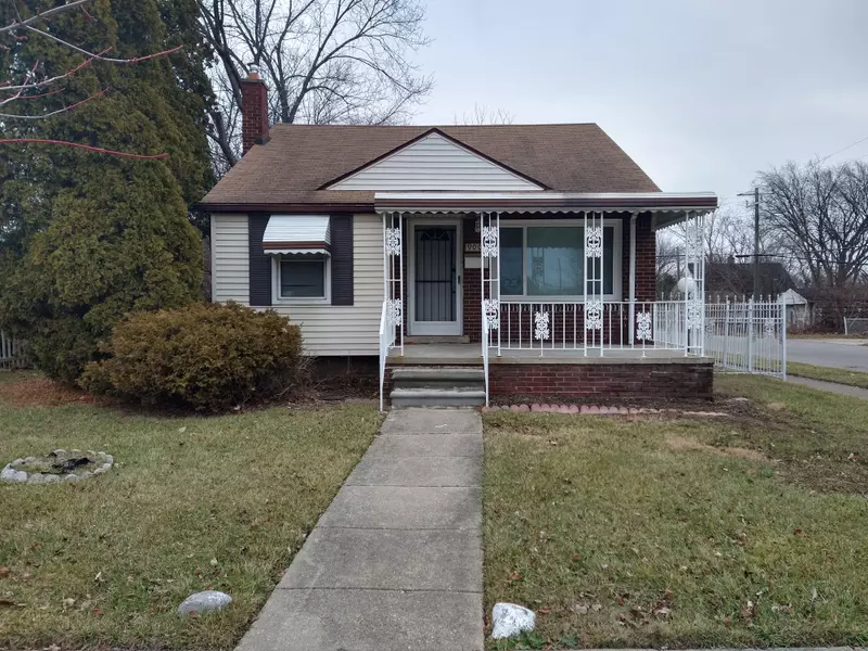 9000 LONGACRE Street, Detroit, MI 48228 1904