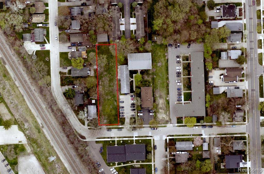 414 OAKLAND Avenue, Royal Oak, MI 48067 1749