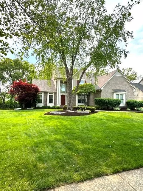 2854 TREYBURN Lane, West Bloomfield, MI 48324 4108