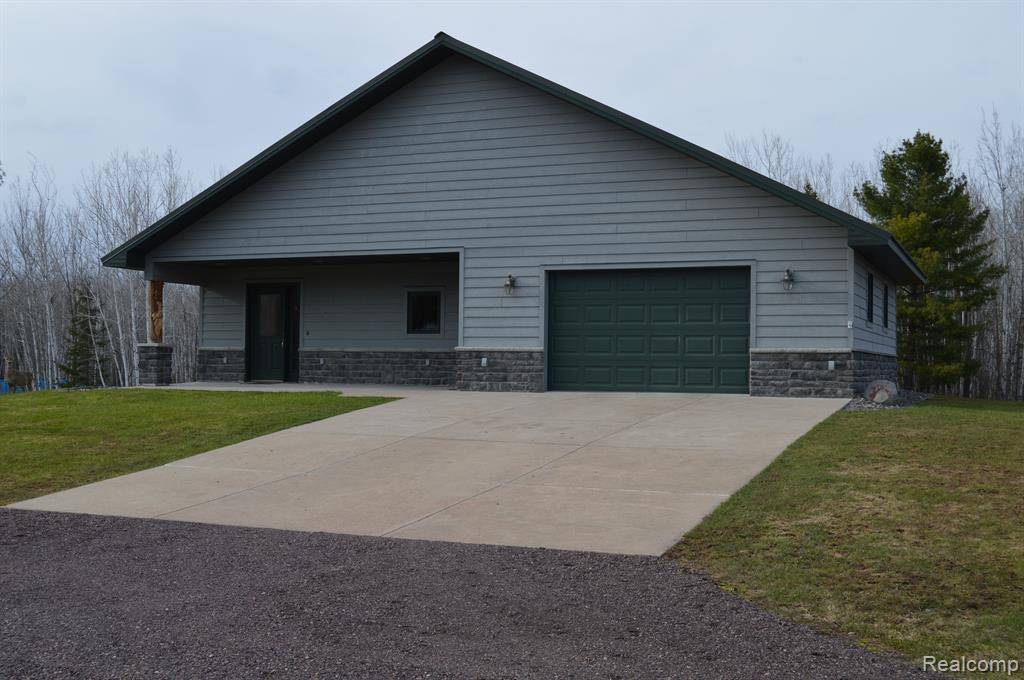 Ewen, MI 49925 9062,12753 HALL Road