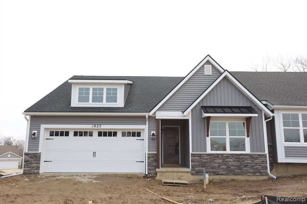 1025 CAMELLIA Circle, Howell, MI 48843 9256