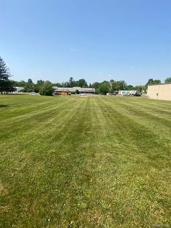 Flint, MI 48504 1301,5023 W PIERSON Road