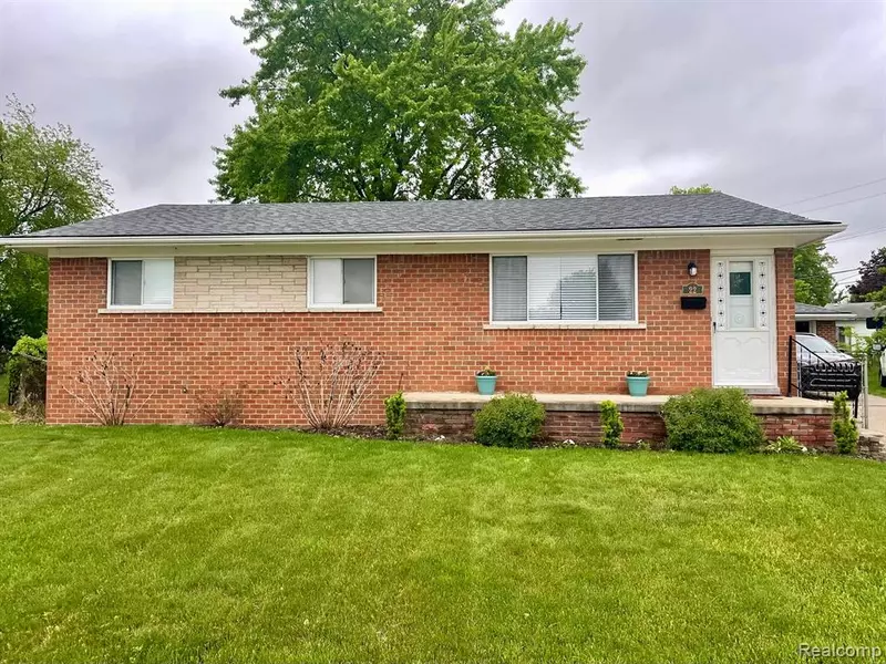 22 BARBARA COURT, Mount Clemens, MI 48043 2481