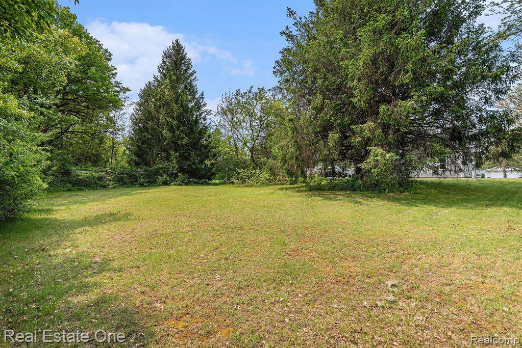 0000 TULL Drive, Waterford, MI 48327 1436