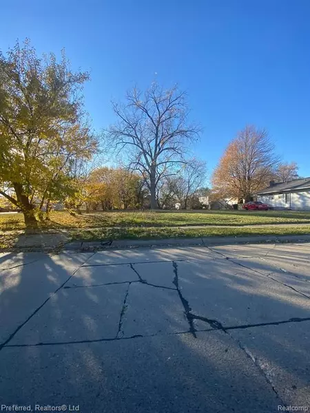 25361 Pinehurst St (Lot 259), Roseville, MI 48066 3804