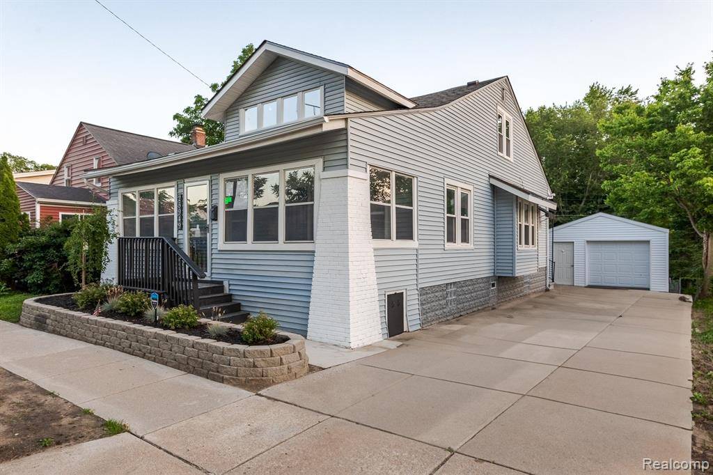 25949 E HURON RIVER Drive, Flat Rock, MI 48134 1259
