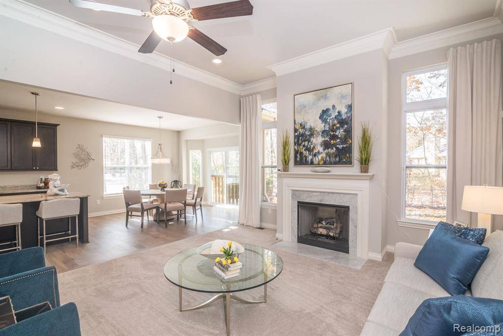 Farmington, MI 48336,24170 LIBERTY HILL Drive