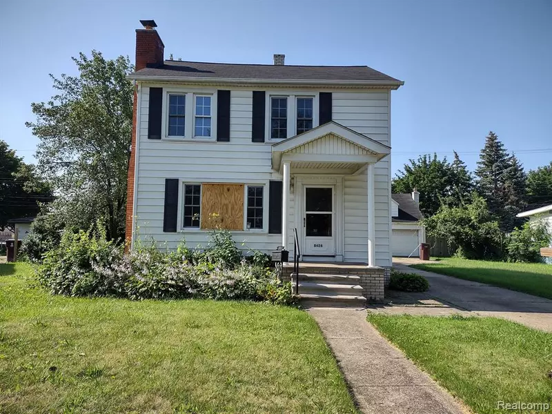 8426 MCKINLEY, Center Line, MI 48015 1647