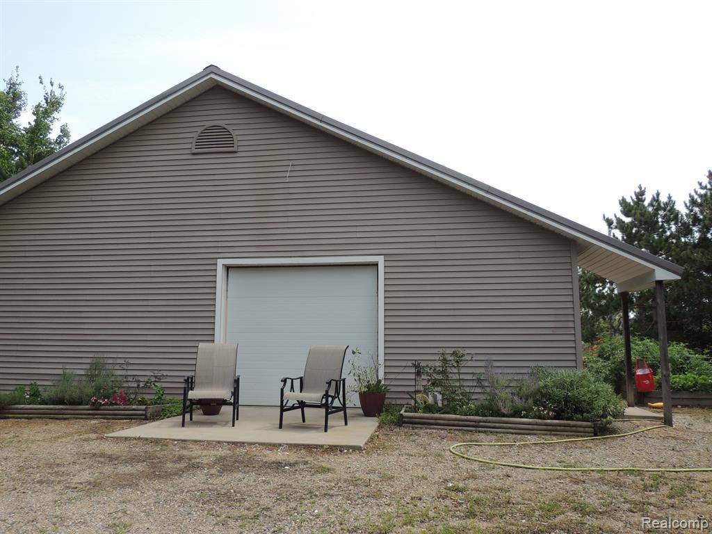 Marshall, MI 49068 9447,19567 L Drive