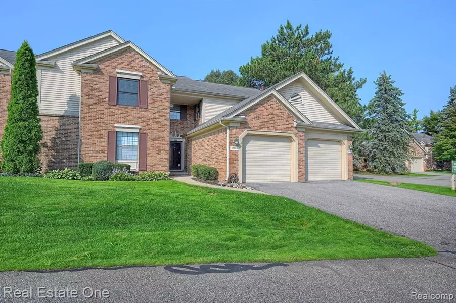 37029 Ridgedale Court, Farmington Hills, MI 48331 1841