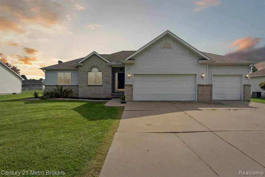 10048 N HUNT Court, Davison, MI 48423 3510