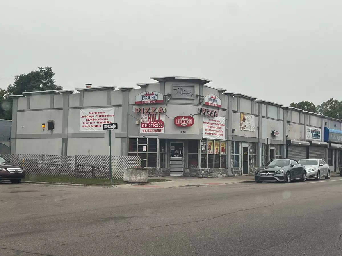 Detroit, MI 48238 2136,1636 E 7 MILE Road