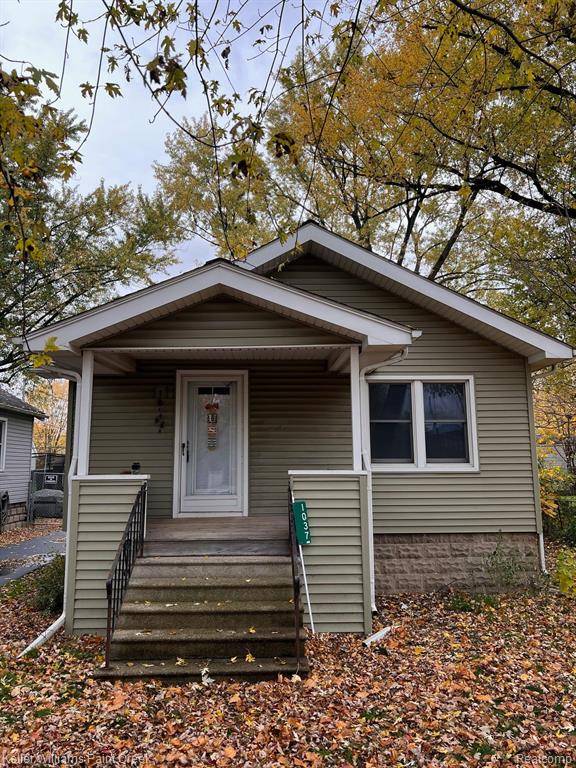 1037 LARCHWOOD Drive, Troy, MI 48083 1819