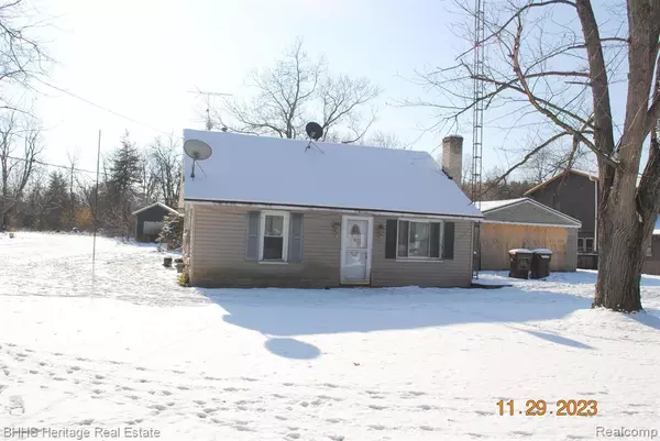 Pinckney, MI 48169 8007,555 MOWER Road