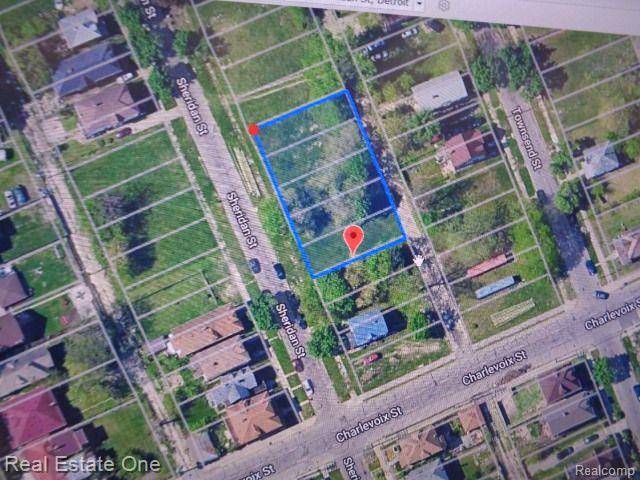 2926 SHERIDAN Street, Detroit, MI 48214 1725