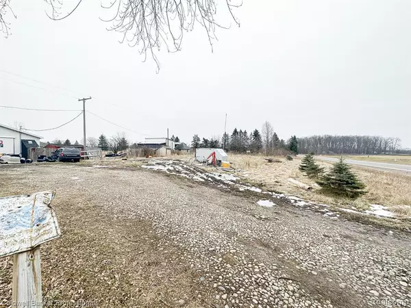 Update, MI 48744 9306,9460 N LAPEER Road