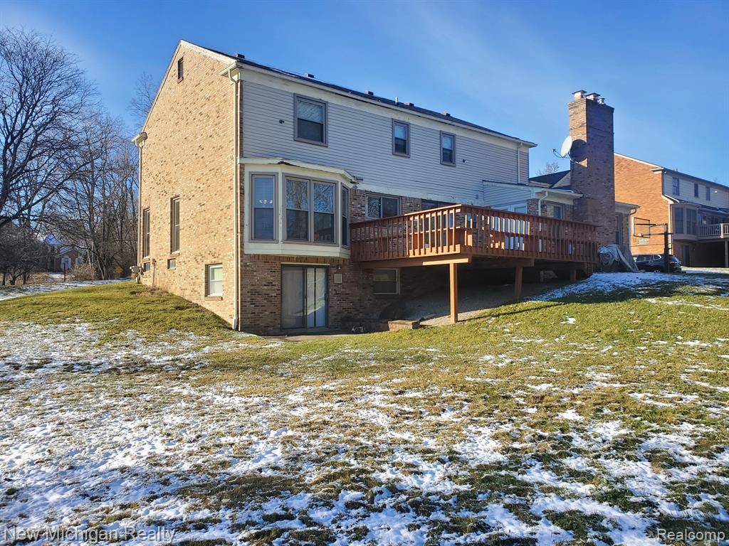 Bloomfield Hills, MI 48301 3701,4520 STONY RIVER Drive