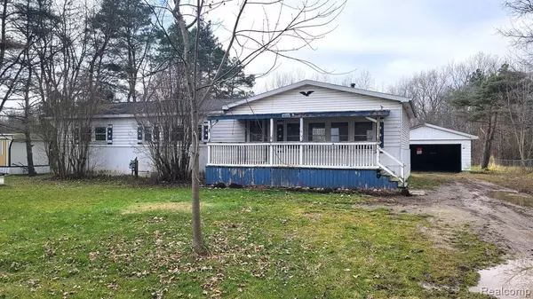 10332 STANLEY Drive,  Clio,  MI 48420 7723