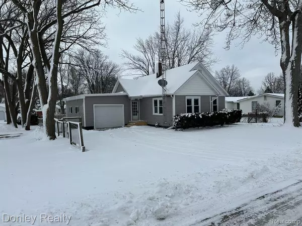 Marlette, MI 48453 1153,6337 Chard Street