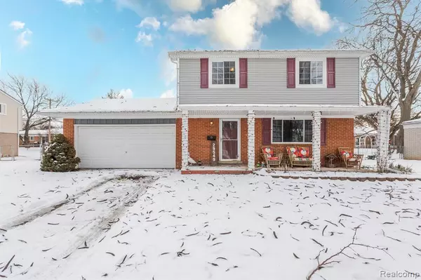 29549 LYNDON Street,  Livonia,  MI 48154 4402