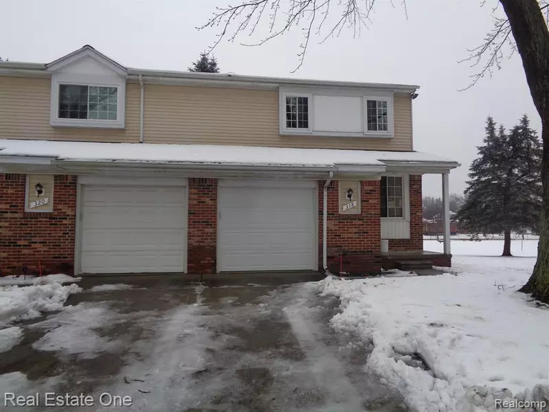 318 HAMPTON Court, South Lyon, MI 48178 1345