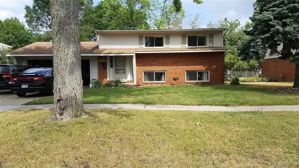 43200 GAINSLEY Drive,  Sterling Heights,  MI 48313 1845