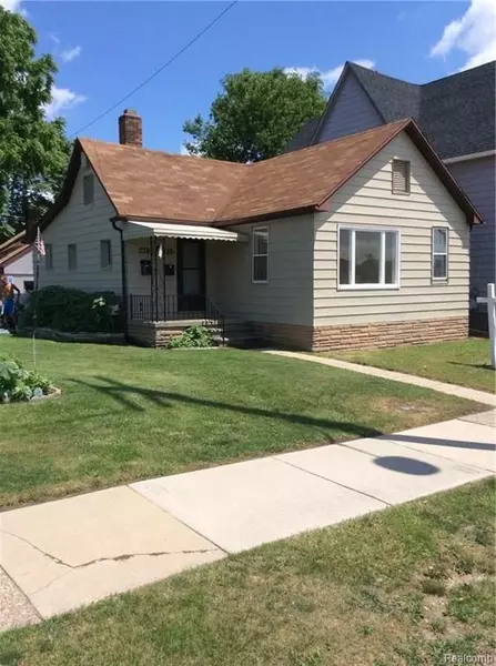 338 GODDARD Street, Wyandotte, MI 48192 2984