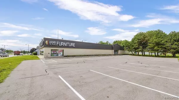 8830 TELEGRAPH Road, Taylor, MI 48180 2316