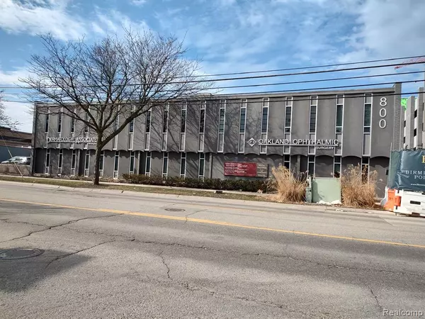 Birmingham, MI 48009 7005,800 S ADAMS Road