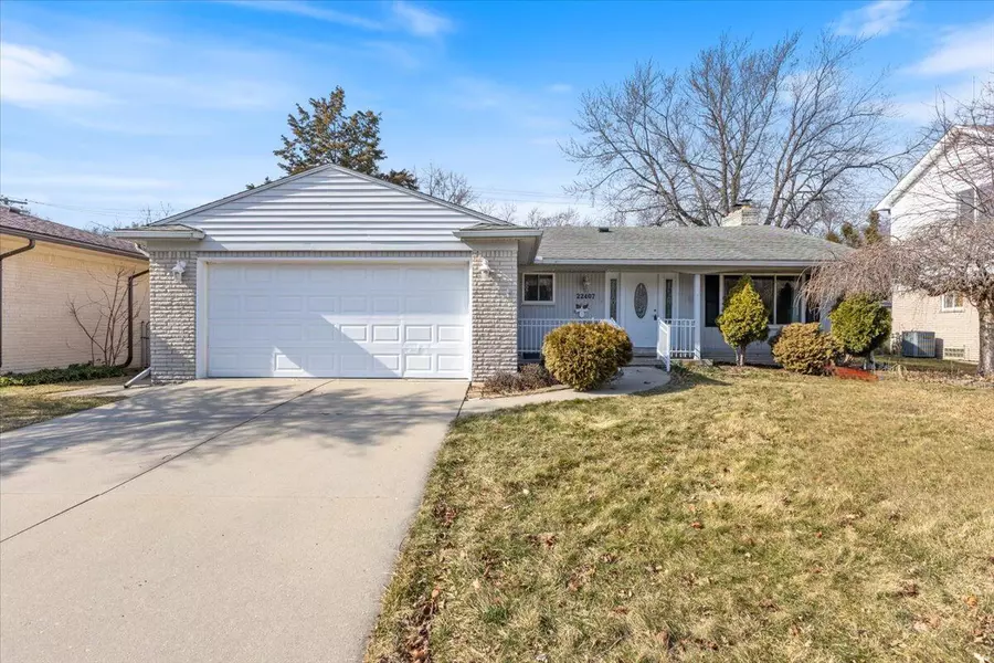 22407 NORCREST Drive, Saint Clair Shores, MI 48080 2528