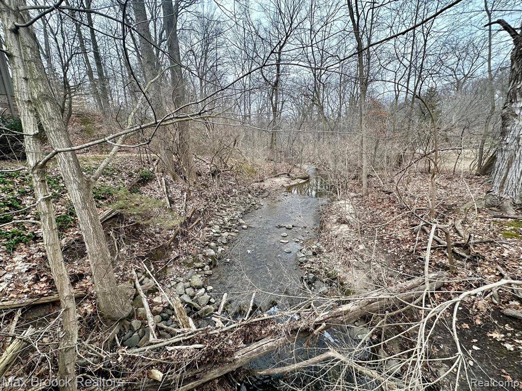 Farmington Hills, MI 48334 4241,28405 DANVERS