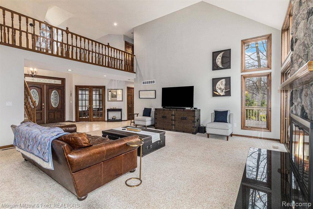 Brighton, MI 48114 8967,9312 Sycamore Trail