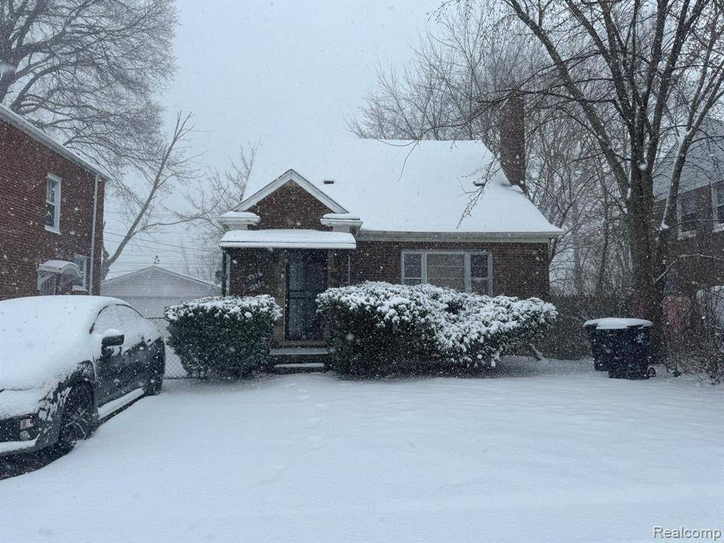 20920/2 MOROSS Road, Grosse Pointe, MI 48236 2030