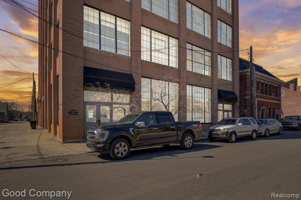 Detroit, MI 48226 1008,1535 6TH Street