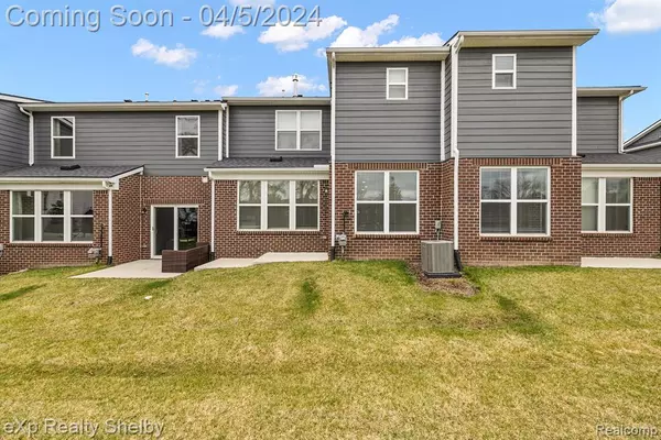 Novi, MI 48375,22486 Woodbridge Lane