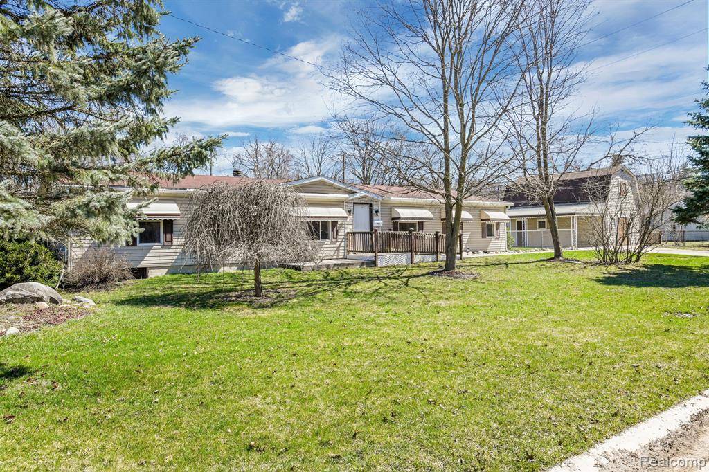 795 ALBERTA Street, Auburn Hills, MI 48326 1117