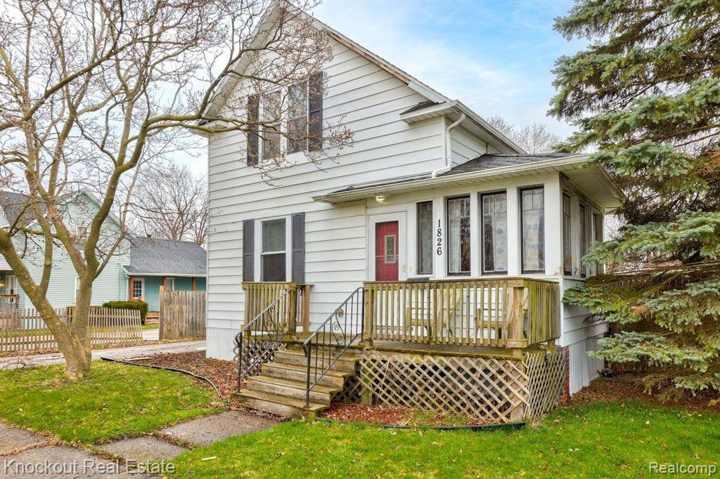 1826 N CAROLINA Street, Saginaw, MI 48602 3930