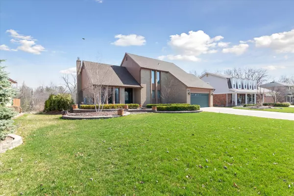 Livonia, MI 48152 1275,20146 Pollyanna Drive