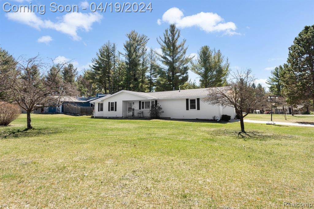 Gaylord, MI 49735 8303,1603 ALTORF STRASSE