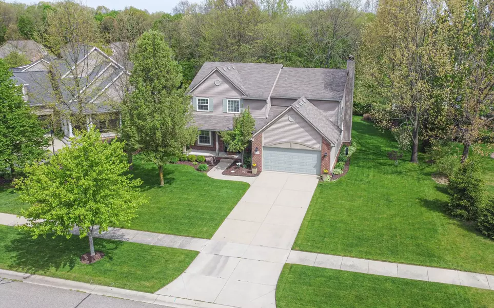 273 SUMMER SHADE Drive, Howell, MI 48843 6001