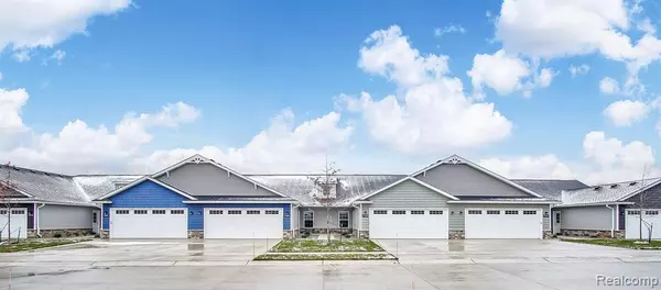 7063 Chestnut Hills, Whitmore Lake, MI 48189