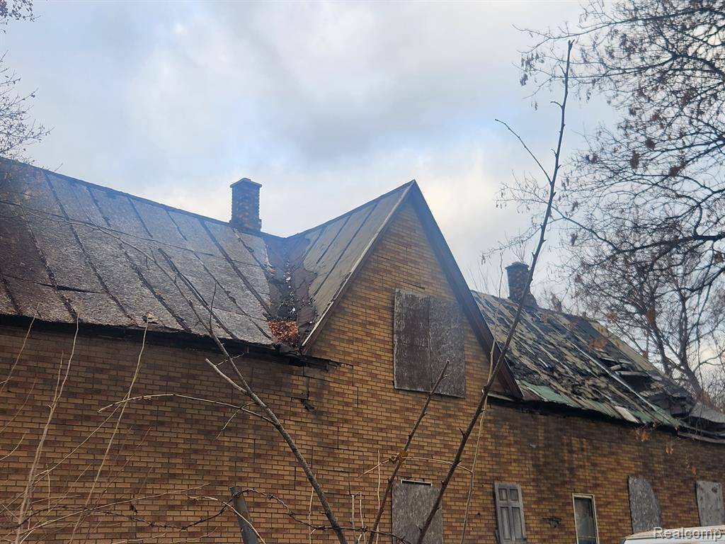 Detroit, MI 48210 3211,3196 LOCKWOOD Street