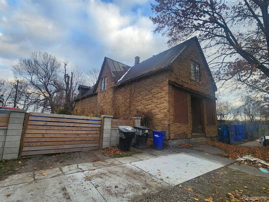 Detroit, MI 48210 3211,3196 LOCKWOOD Street