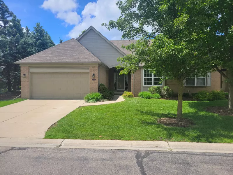 43115 COVE Drive, Clinton Township, MI 48038 4842