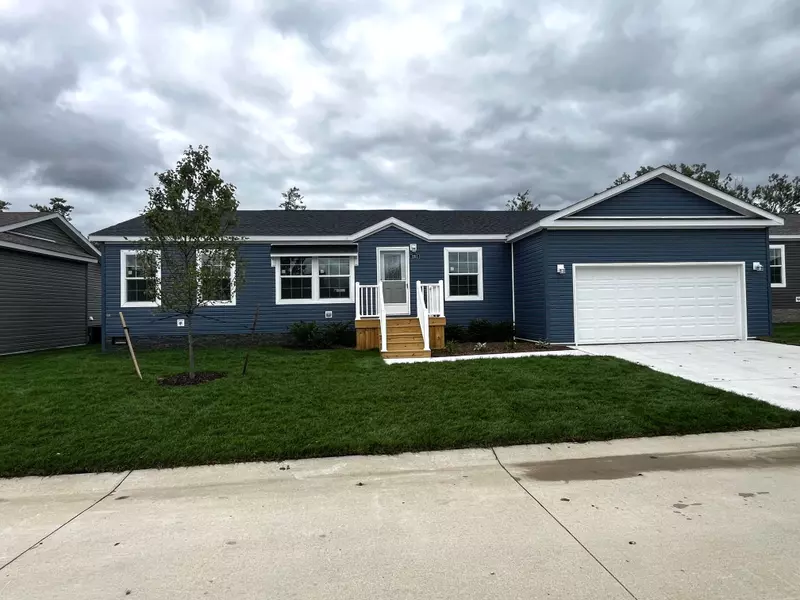 2765 NAPLES Court, Lapeer, MI 48446