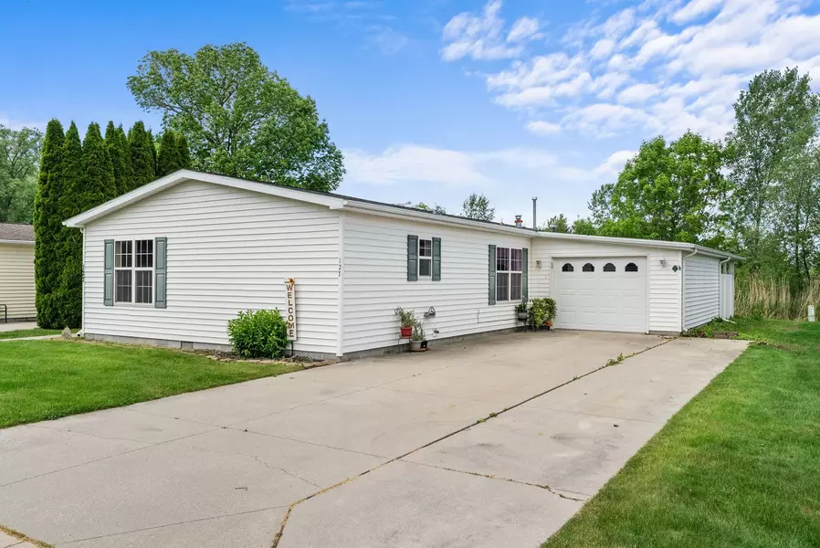 3211 KEEWAHDIN LOT 127 Road, Fort Gratiot, MI 48059 3484