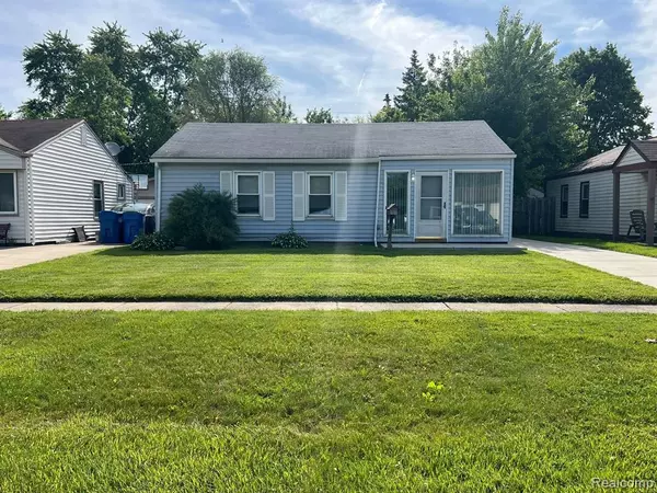 25656 ROSENBUSCH Boulevard,  Warren,  MI 48089 1578